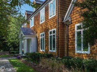 9480 Coral Crest Ln, Vienna, VA 22182