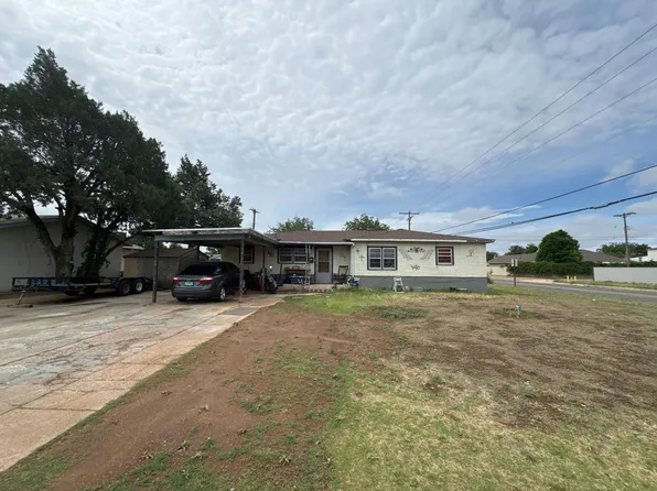 621 Sandia Dr, Clovis, NM 88101