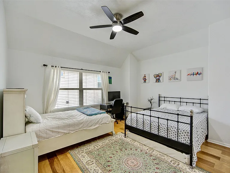 10702 Claythorne Ct — Photo 38
