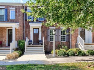 517 Shaw St, Mechanicsburg, PA 17050