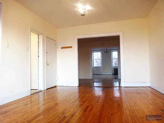 Rented by Brownstone Real Estate | media 21