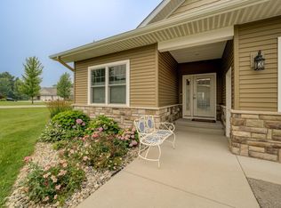 2235 Chelsea Ln, Traverse City, MI 49685