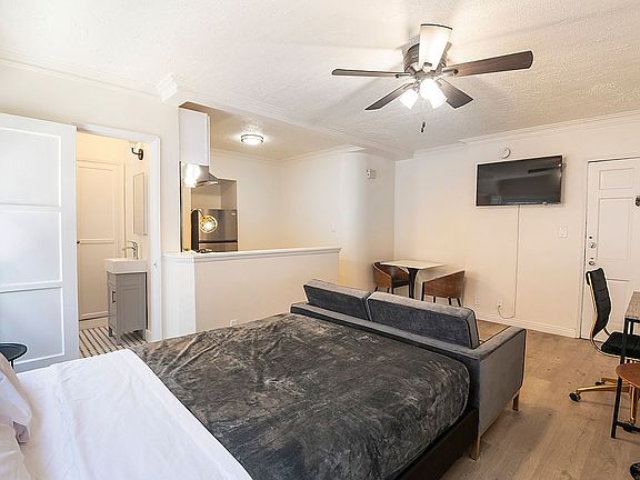 5th image of 707-709 Crenshaw Blvd #707-03