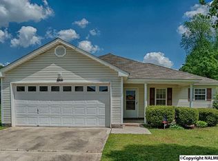 344 Earnhardt Dr, New Market, AL 35761