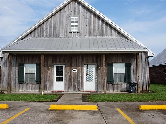 3rd image of 411 419 Highway 398