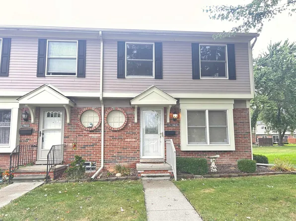 19835 Great Oaks Circle South Cir, Clinton Township, MI 48036