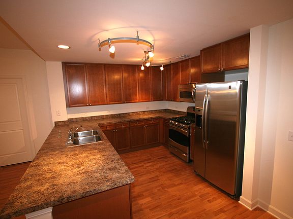 4th image of 300 Anthony Ave Unit 609