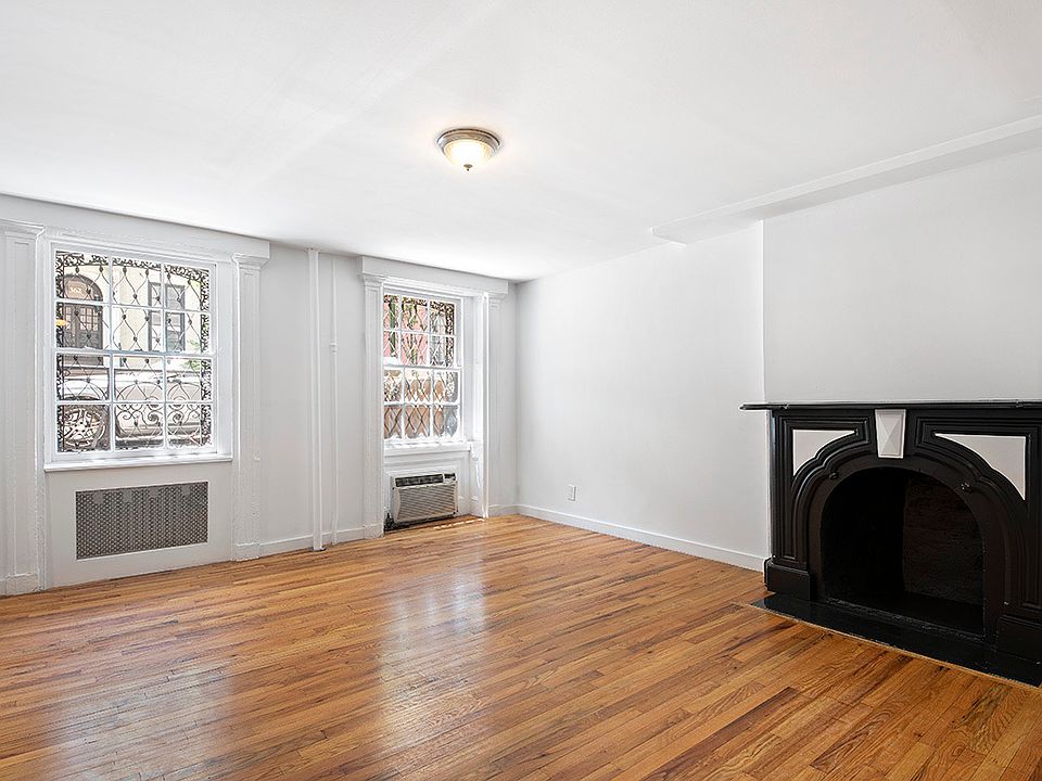 1st image of 361 W 20th St