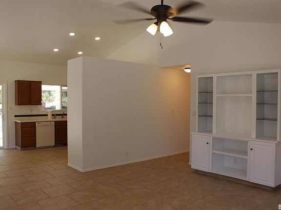 5th image of 6709 S Drexel Dr