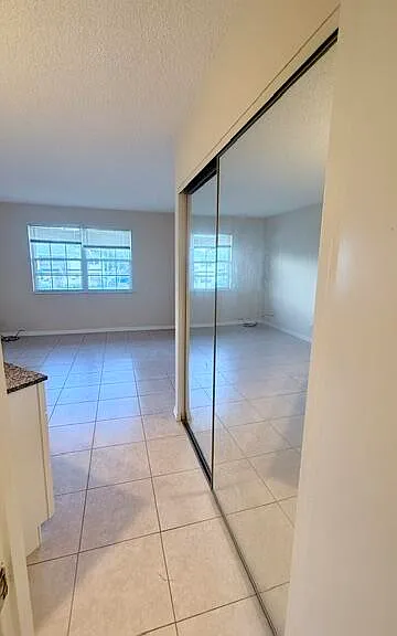 1520 SE Royal Green Cir #206 — Photo 20