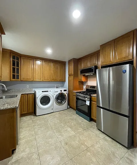 2754 79th Ave #1 — Photo 3