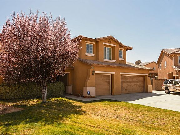 3rd image of 12791 Bellrose Ct