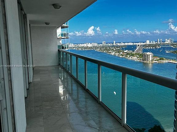 2nd image of 1800 N Bayshore Dr APT 3514