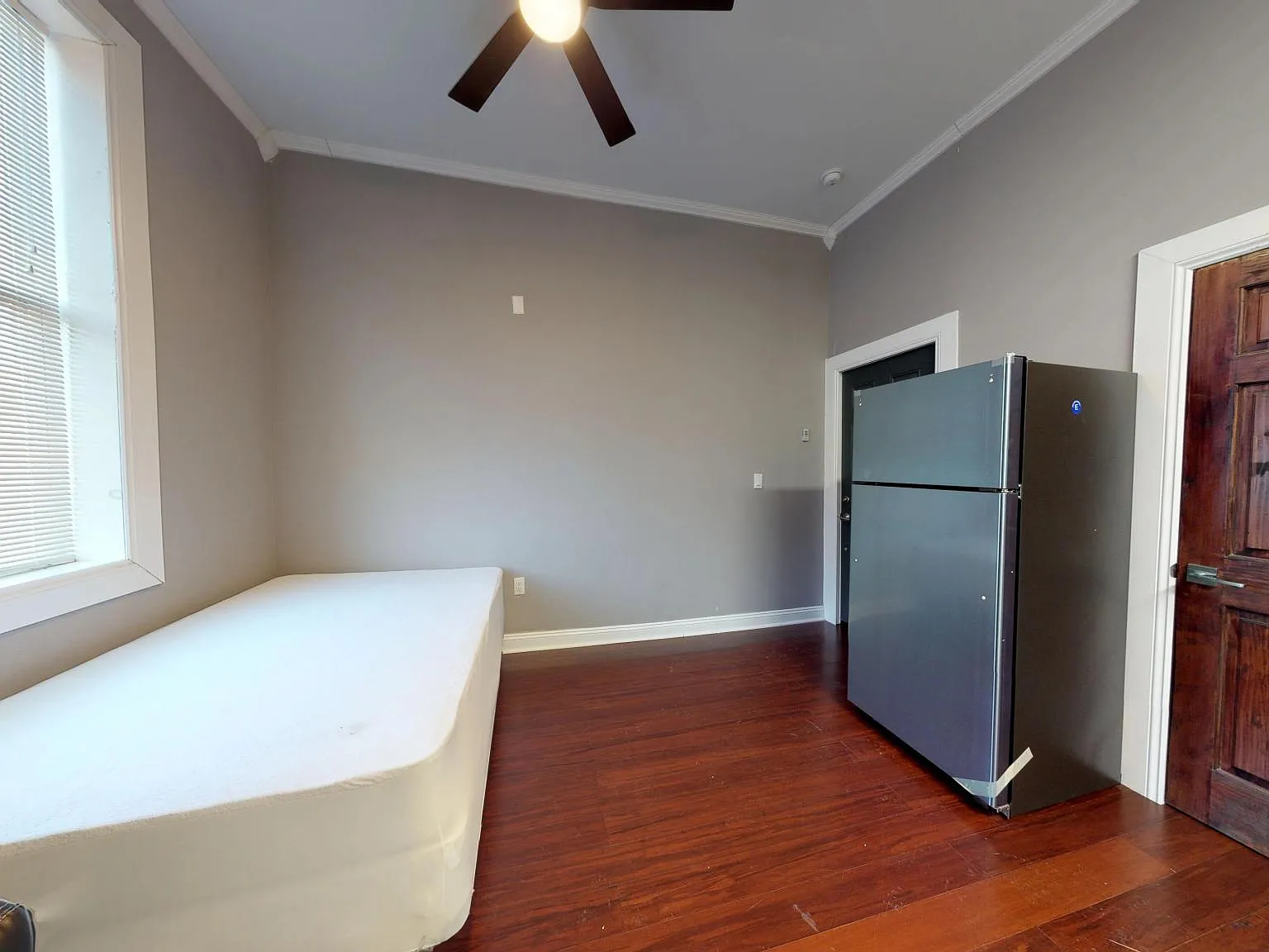 Studio, $1,175 — Photo 1