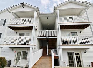 1400 Summertree Springs Ave APT D, Valley Park, MO 63088