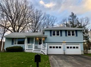 204 Ridge Rd, Oriskany, NY 13424