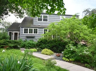 N68W13566 Ranch Rd, Menomonee Falls, WI 53051