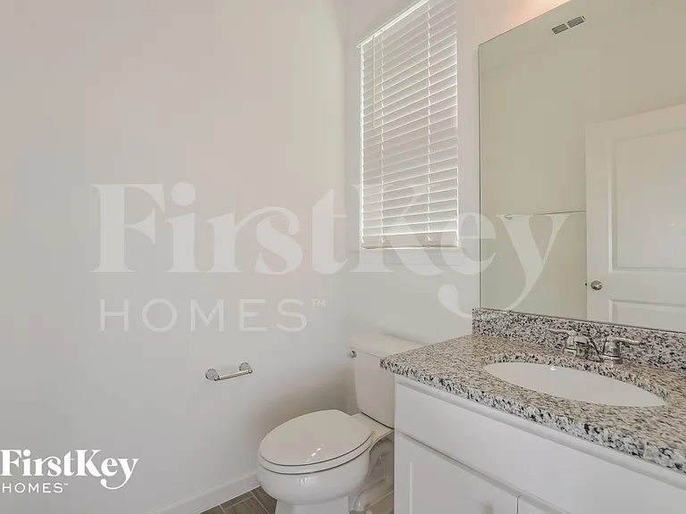 611 Avila Pl — Photo 14