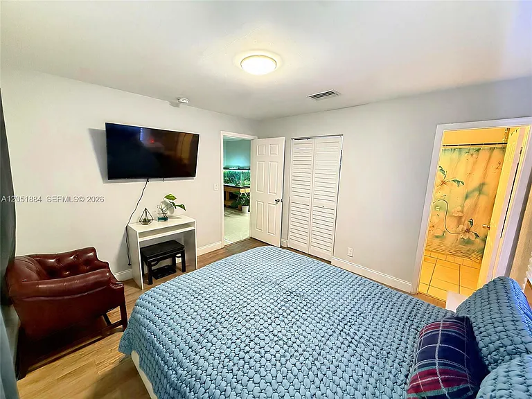 6362 Southgate Blvd #2 — Photo 8