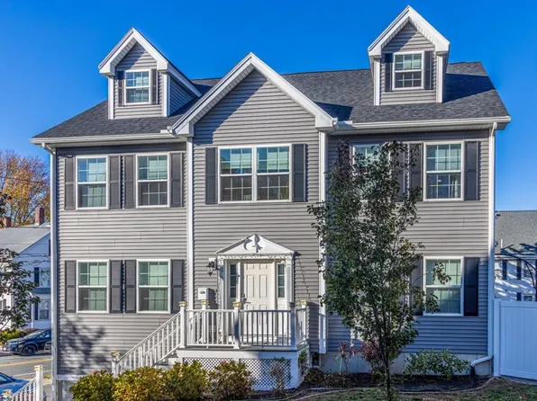 12 Sutton St, Peabody, MA 01960