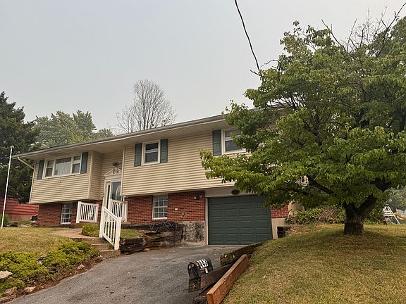 3rd image of 443 Bath Ave