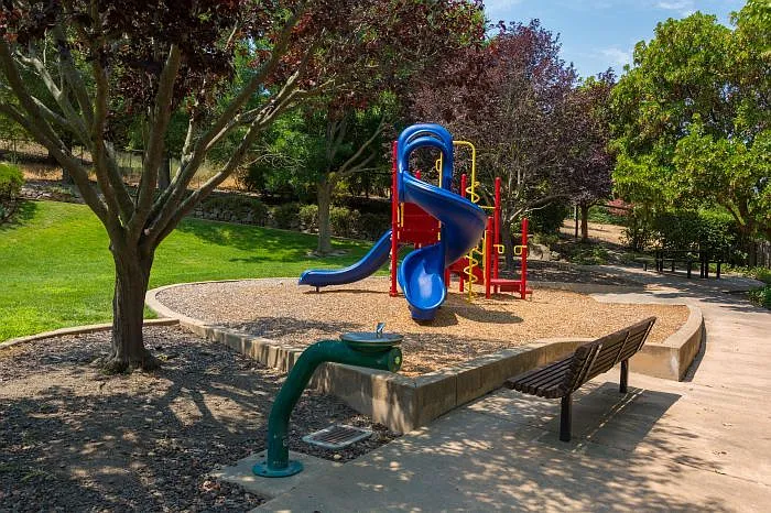 2865 Morgan Dr — Photo 45