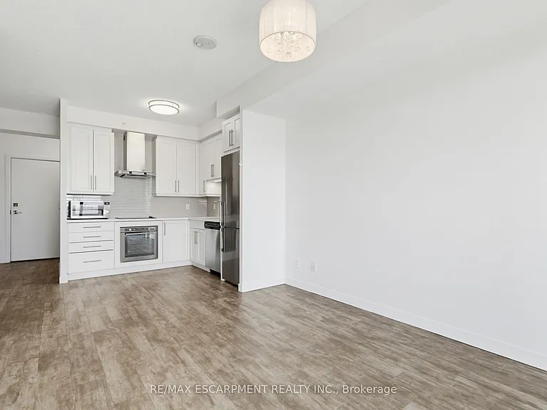 2081 Fairview St #1507 — Photo 17