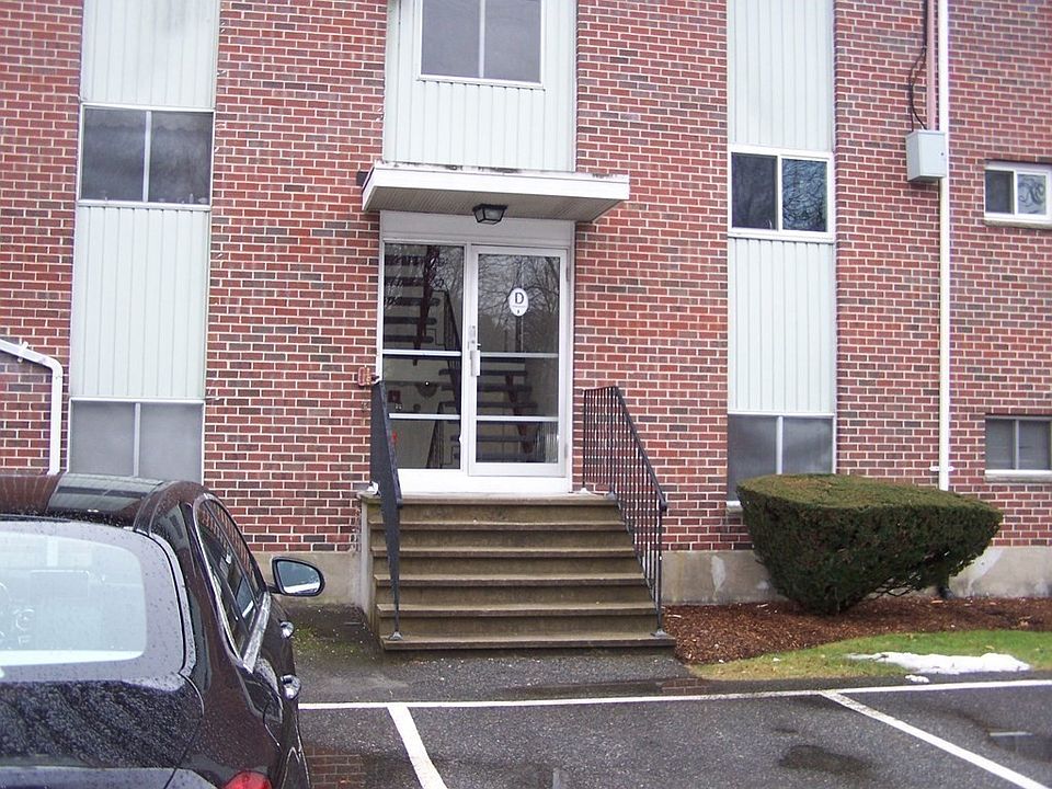 1st image of 83R Hobart St APT D5