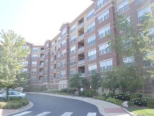 1st image of 9350 Skokie Blvd #203