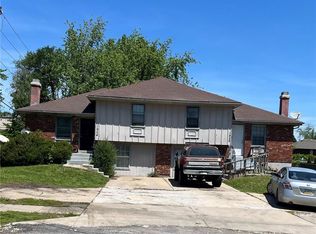 1926 High Grove Rd, Grandview, MO 64030