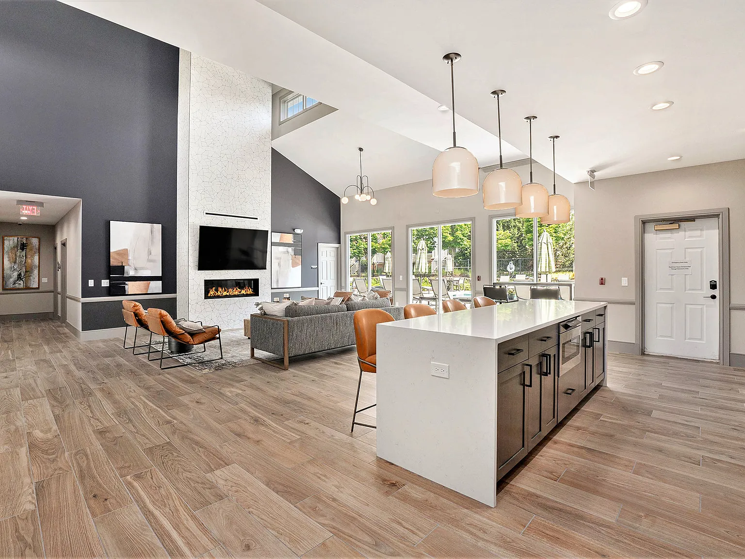 Encore Townhomes — Photo 2