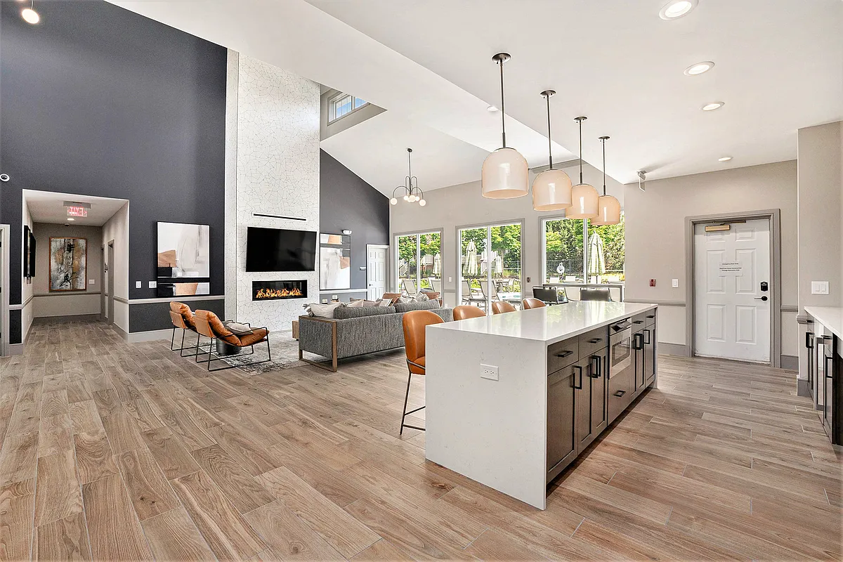 Building Photo - Encore Townhomes