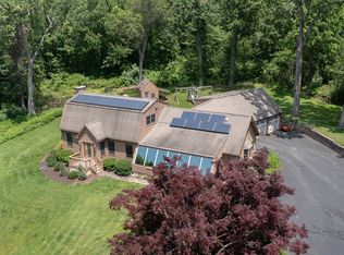 79 Ben Whitney Ln, Bridgewater, CT 06752