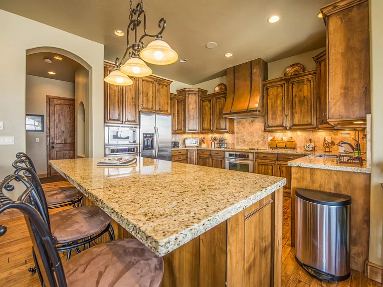 931 Meadowlark Ln — Photo 10