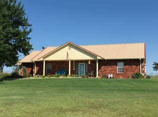 2401 S Plainsman Rd, Marlow, OK 73055