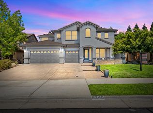 6240 Crater Lake Dr, Roseville, CA