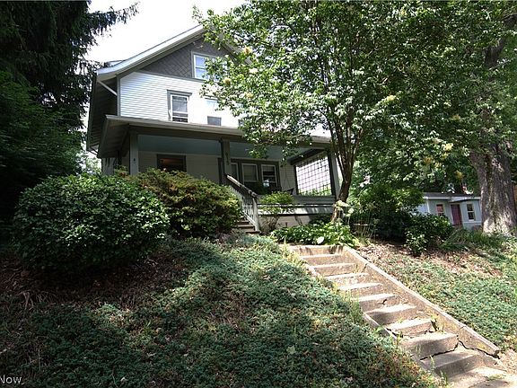 2nd image of 615 Wall Ave