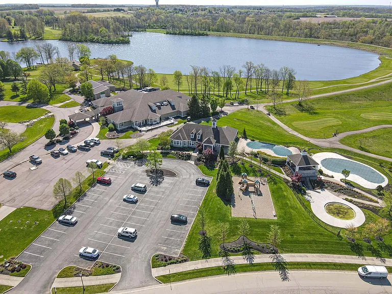 5239 Hazeltine Ln — Photo 51