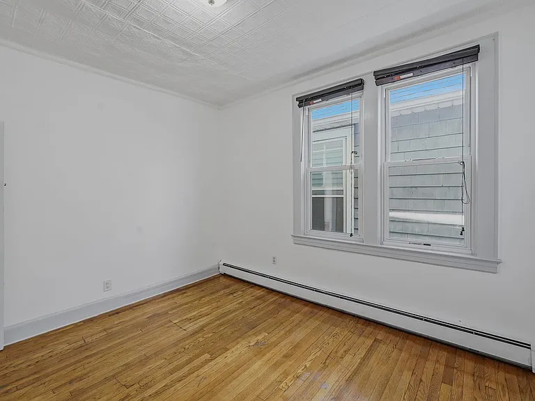 18 John St #2 — Photo 12