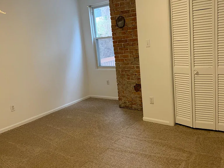312 Saline St #2 — Photo 3