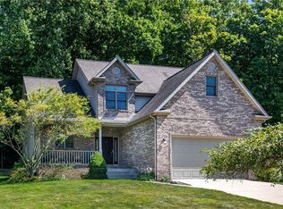 5833 Forest Xing, Erie, PA 16506
