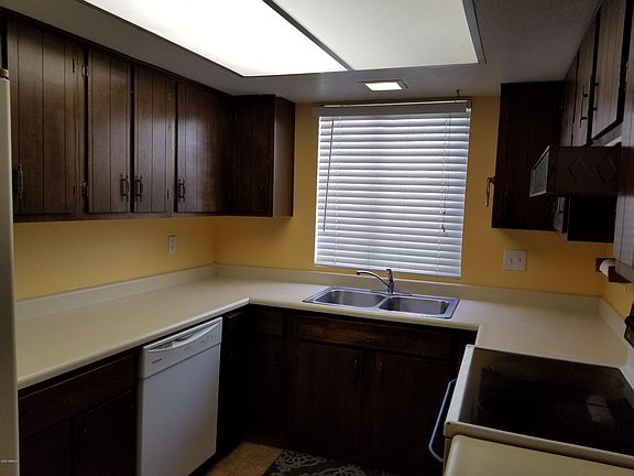 5th image of 2504 W Eugie Ave