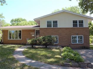 621 SW Maple St, Ankeny, IA 50023