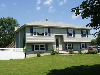 1st image of 1 Meadowlark Dr