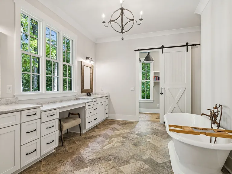 5600 Parker Branch Trl — Photo 46