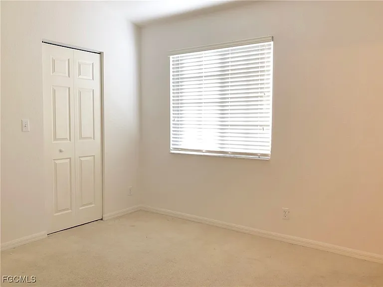 8073 Pacific Beach Dr — Photo 17