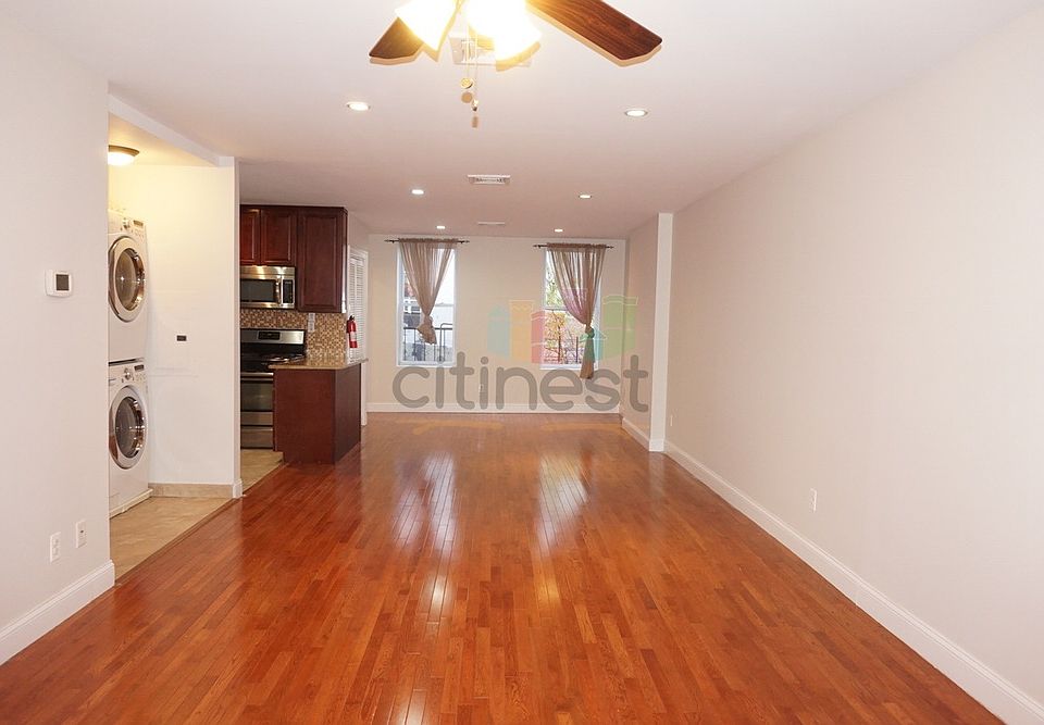 1st image of 257 3rd Ave #3TZ