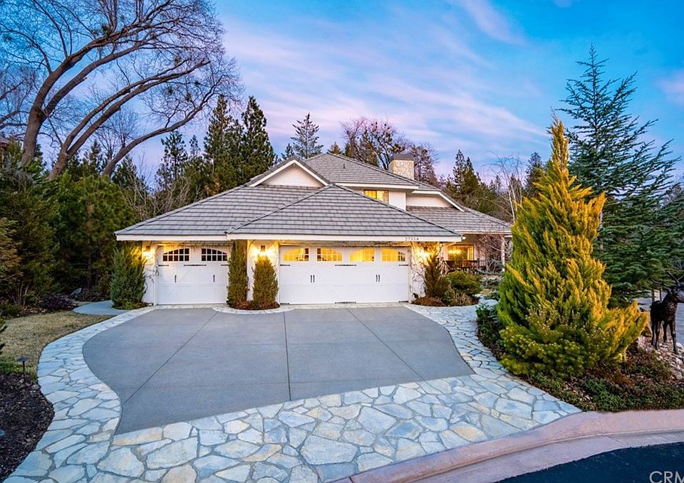 1st image of 27558 Meadow Cove Ct