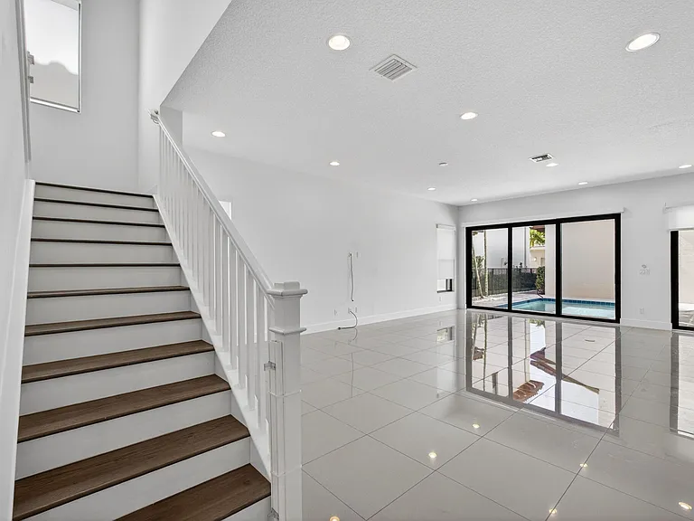 4025 Faraday Way — Photo 15