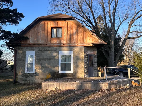 200 S Calhoun St, Buffalo, IN 47925